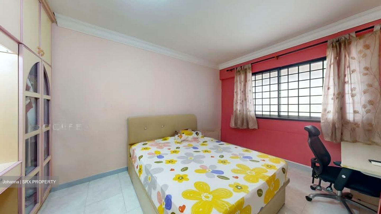 Blk 834 Hougang Central (Hougang), HDB Executive #526692791